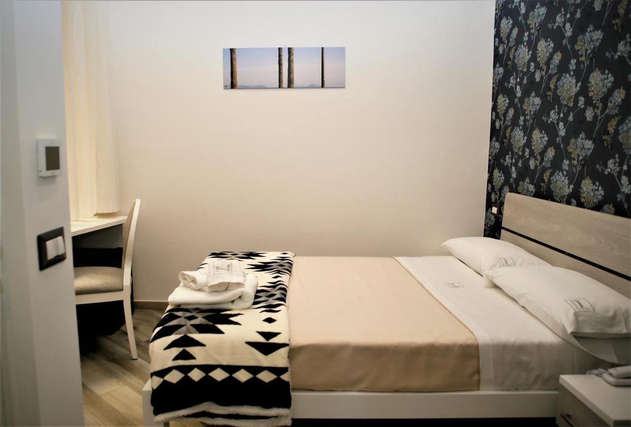 Hermes Rooms For Tourists Napoli Exterior foto